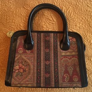 RARE ✨ Vintage Brahmin tapestry leather purse
